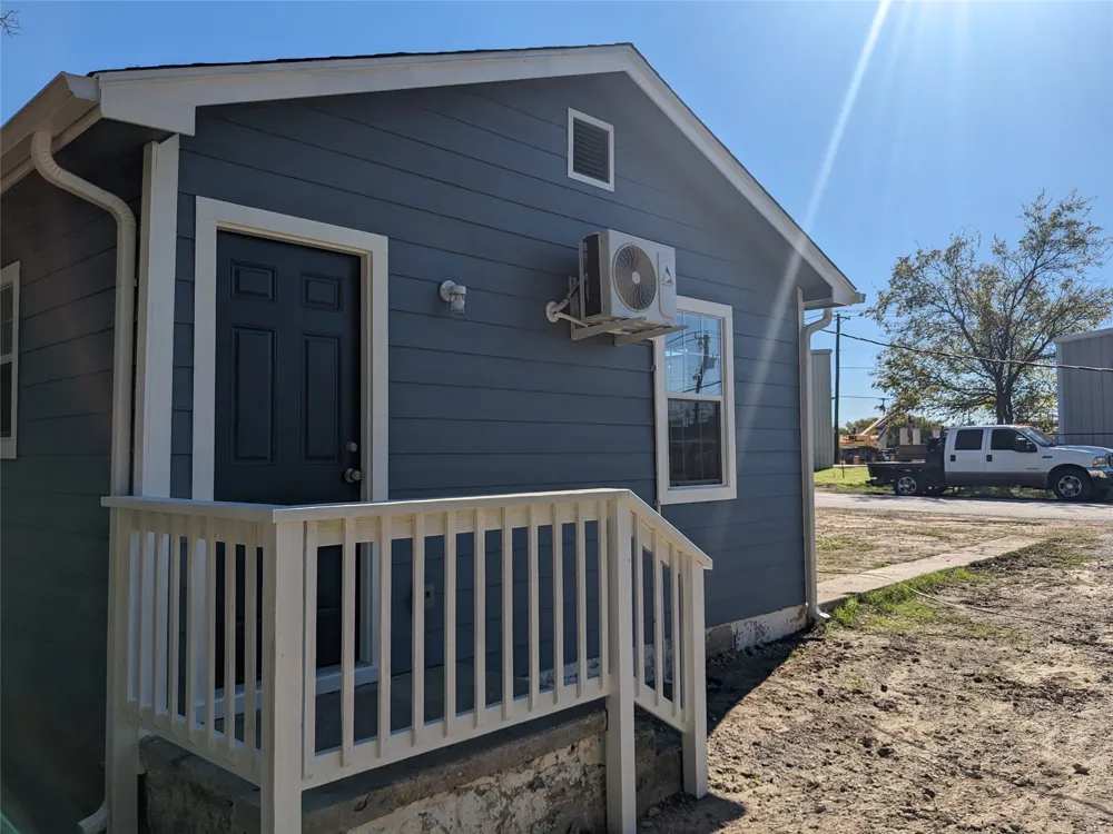 4916 Roadrunner Road Fort Worth, TX 76135