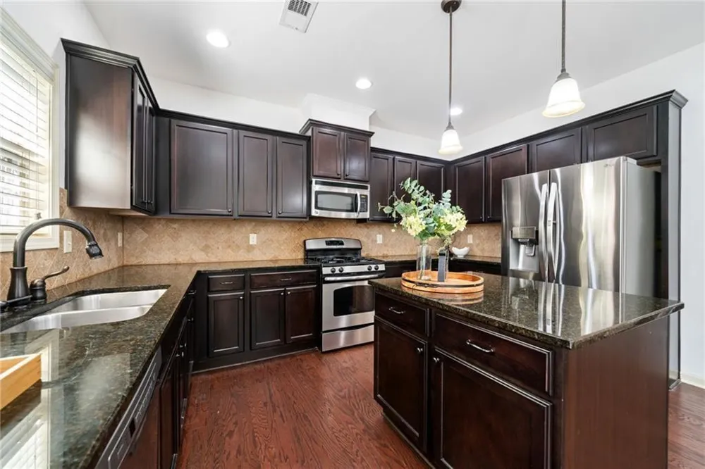 5265 Winflow Way Suwanee, GA 30024