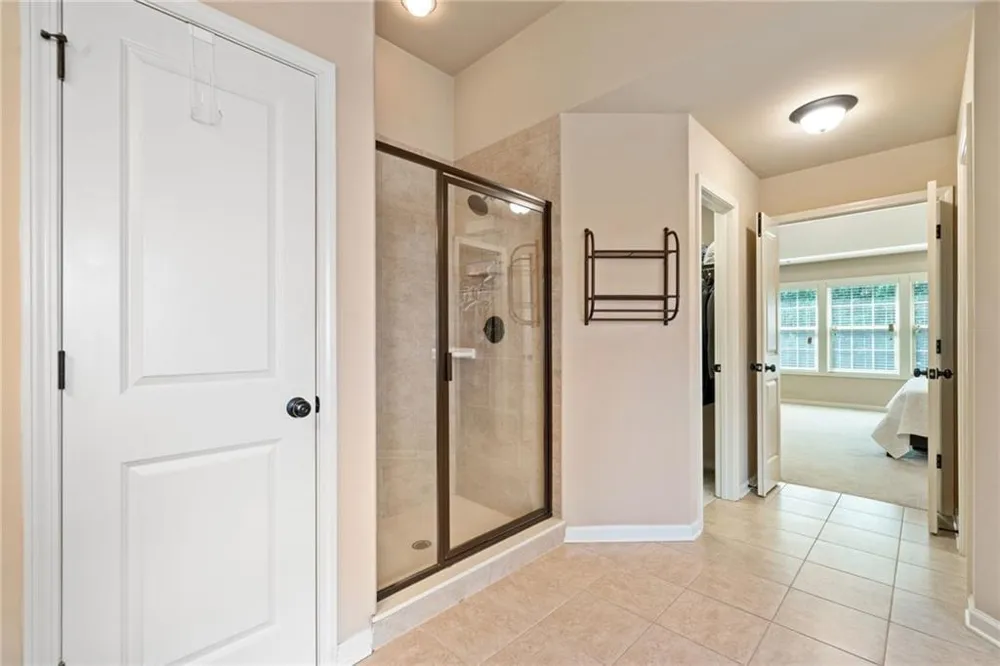 5265 Winflow Way Suwanee, GA 30024