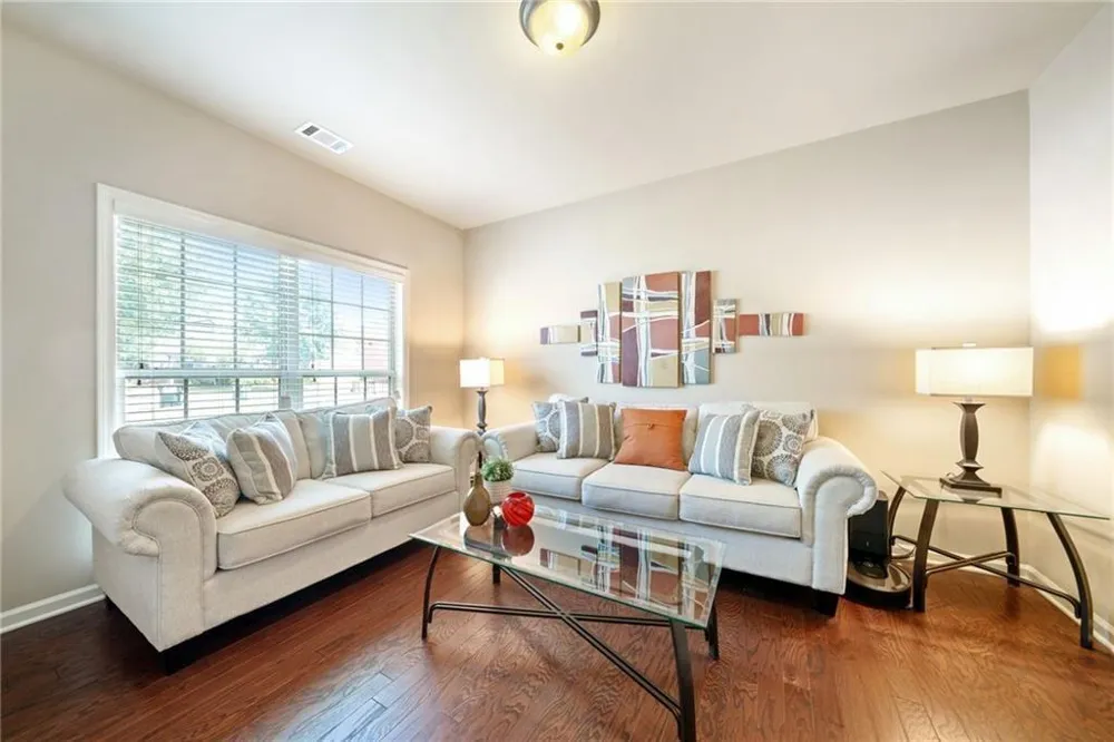 5265 Winflow Way Suwanee, GA 30024
