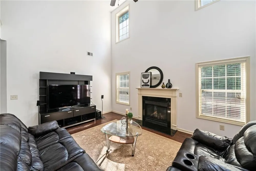 5265 Winflow Way Suwanee, GA 30024