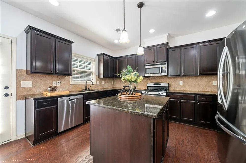 5265 Winflow Way Suwanee, GA 30024