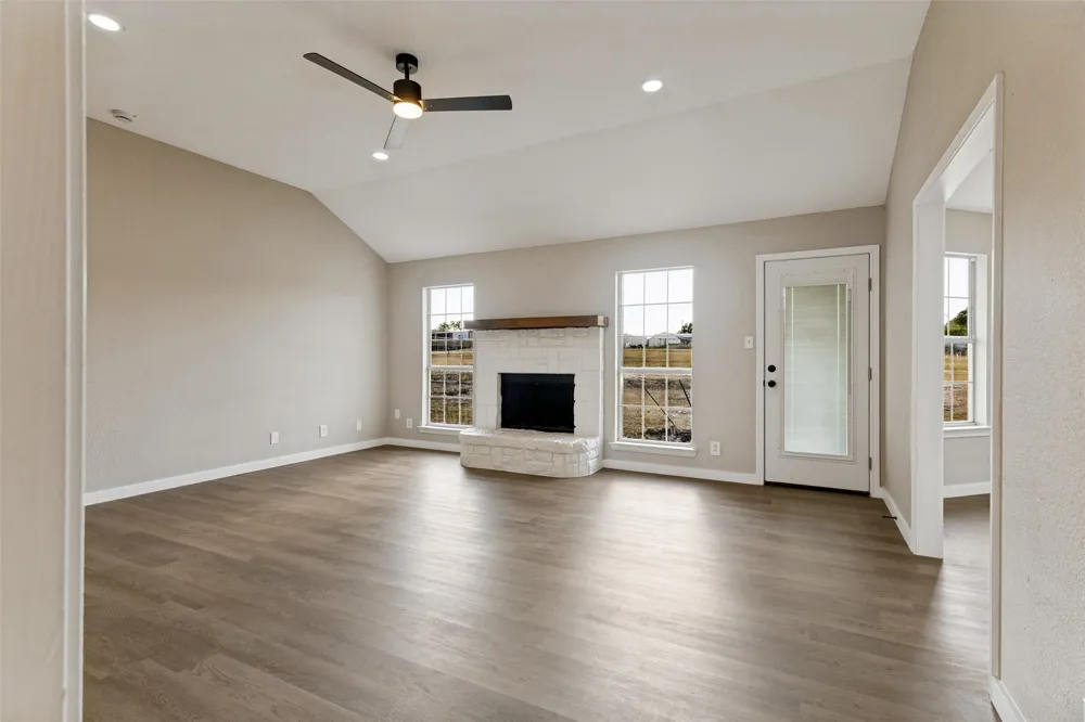 12169 Liberty School Road Azle, TX 76020