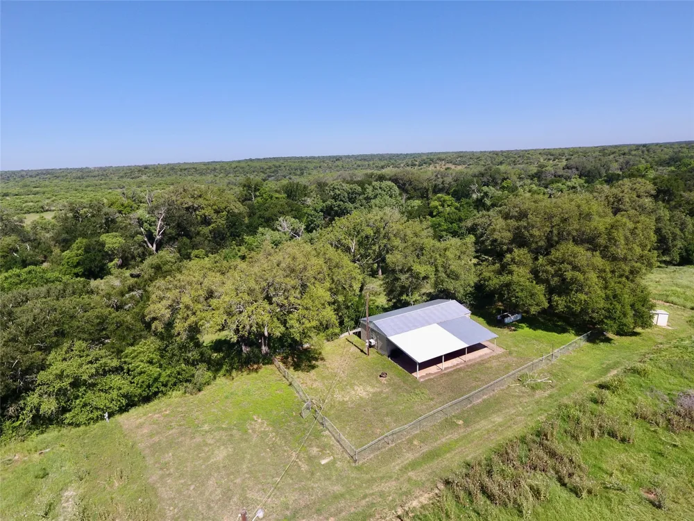 588 S County Road 430 Goldthwaite, TX 76844