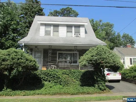 85 Elizabeth Avenue