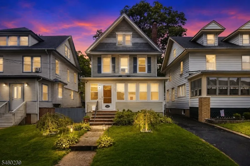 345 E Clay Ave Roselle Park, NJ 07204