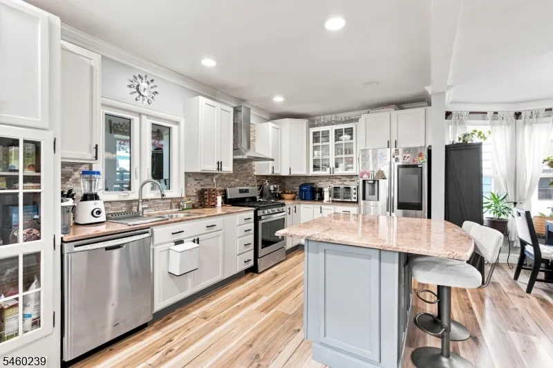 345 E Clay Ave Roselle Park, NJ 07204