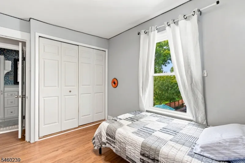 345 E Clay Ave Roselle Park, NJ 07204