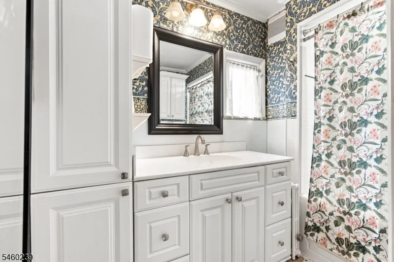 345 E Clay Ave Roselle Park, NJ 07204