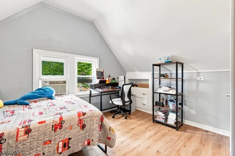 345 E Clay Ave Roselle Park, NJ 07204