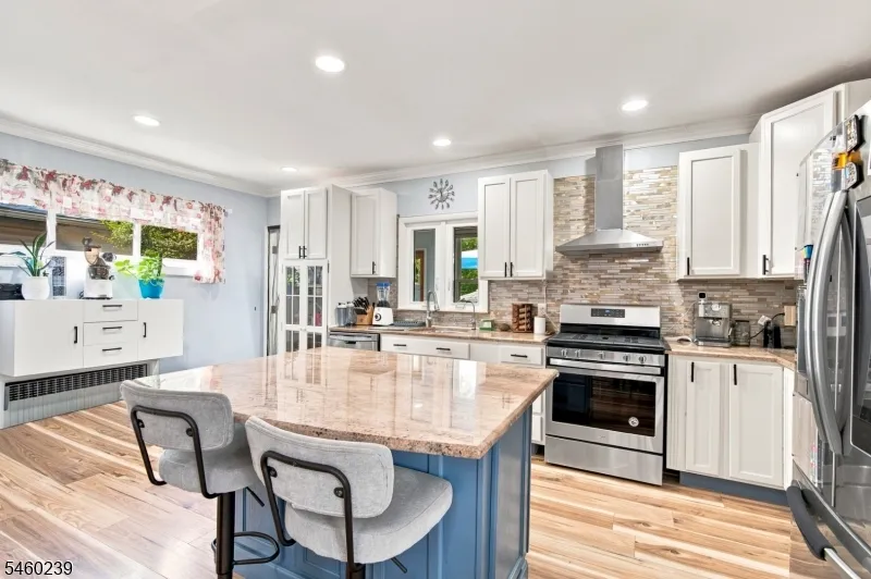 345 E Clay Ave Roselle Park, NJ 07204