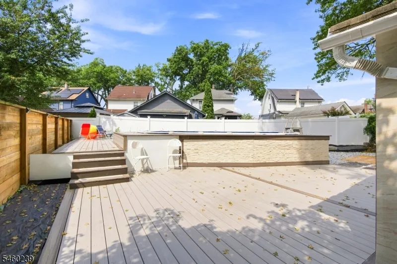 345 E Clay Ave Roselle Park, NJ 07204
