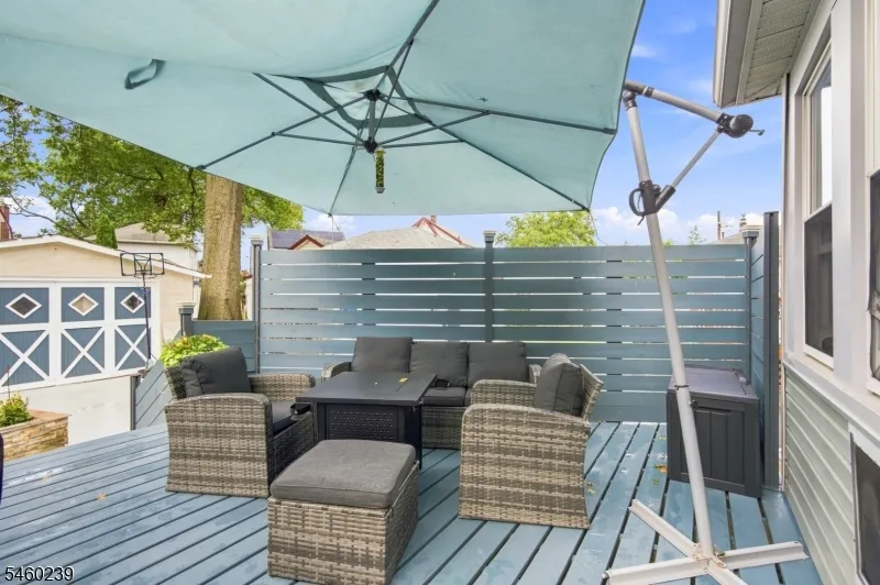 345 E Clay Ave Roselle Park, NJ 07204
