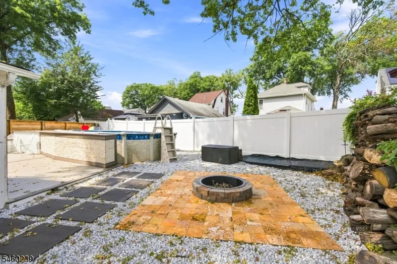 345 E Clay Ave Roselle Park, NJ 07204