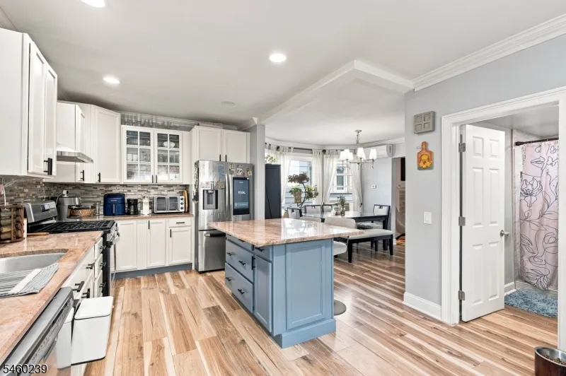 345 E Clay Ave Roselle Park, NJ 07204