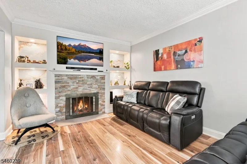 345 E Clay Ave Roselle Park, NJ 07204