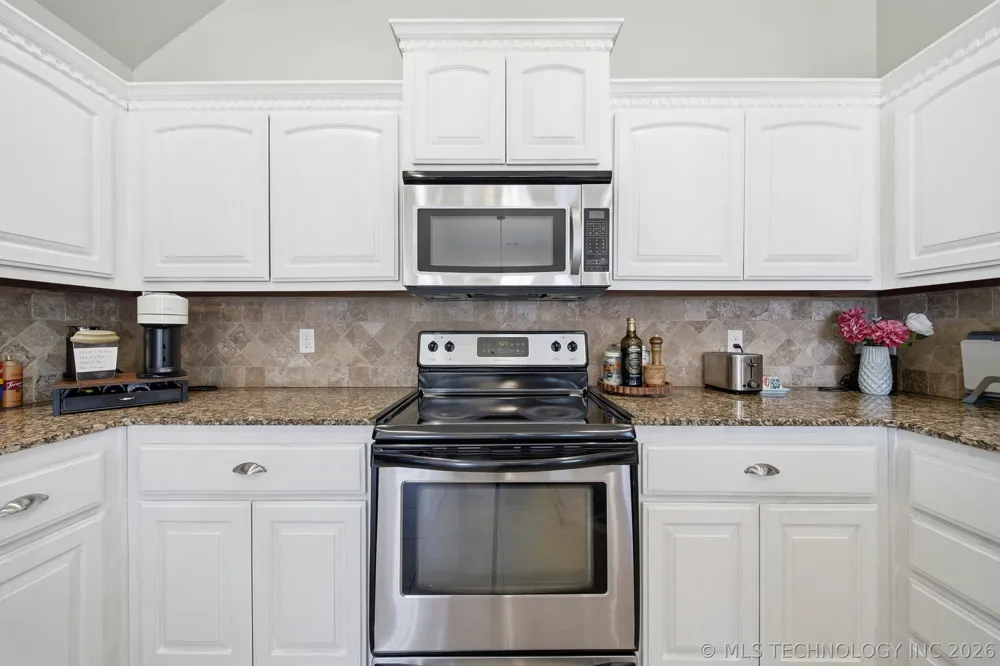 4457 Pecan Circle Kiefer, OK 74041