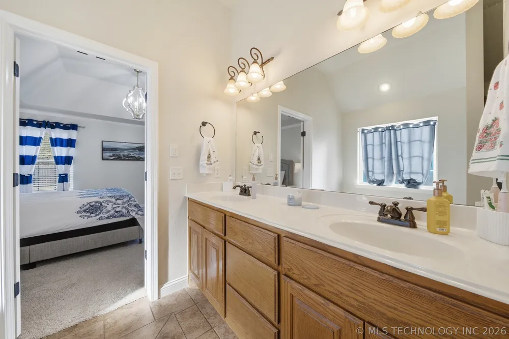 4457 Pecan Circle Kiefer, OK 74041