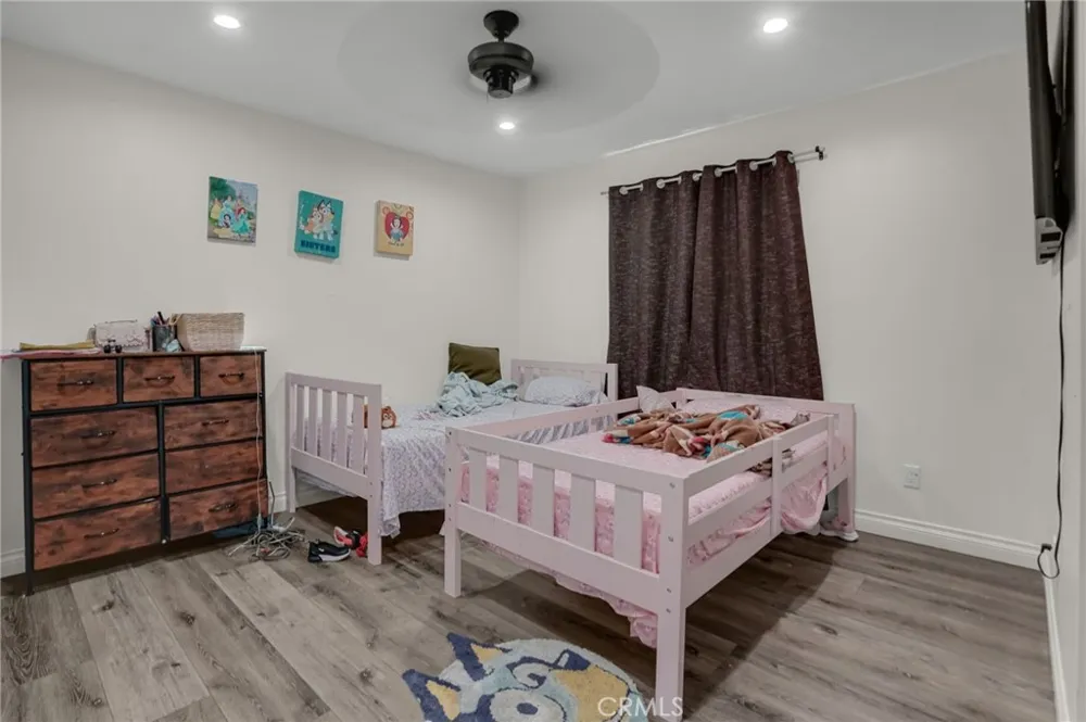 11849 Barnwall Norwalk, CA 90650