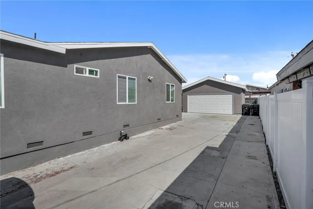 11849 Barnwall Norwalk, CA 90650