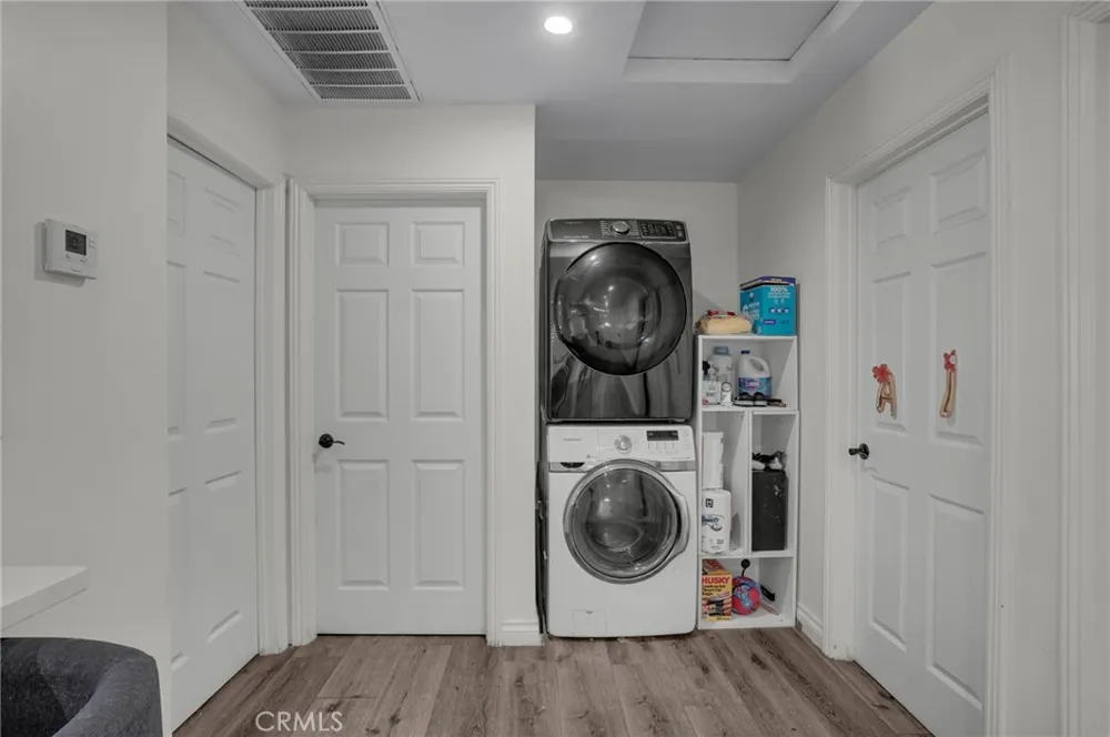 11849 Barnwall Norwalk, CA 90650