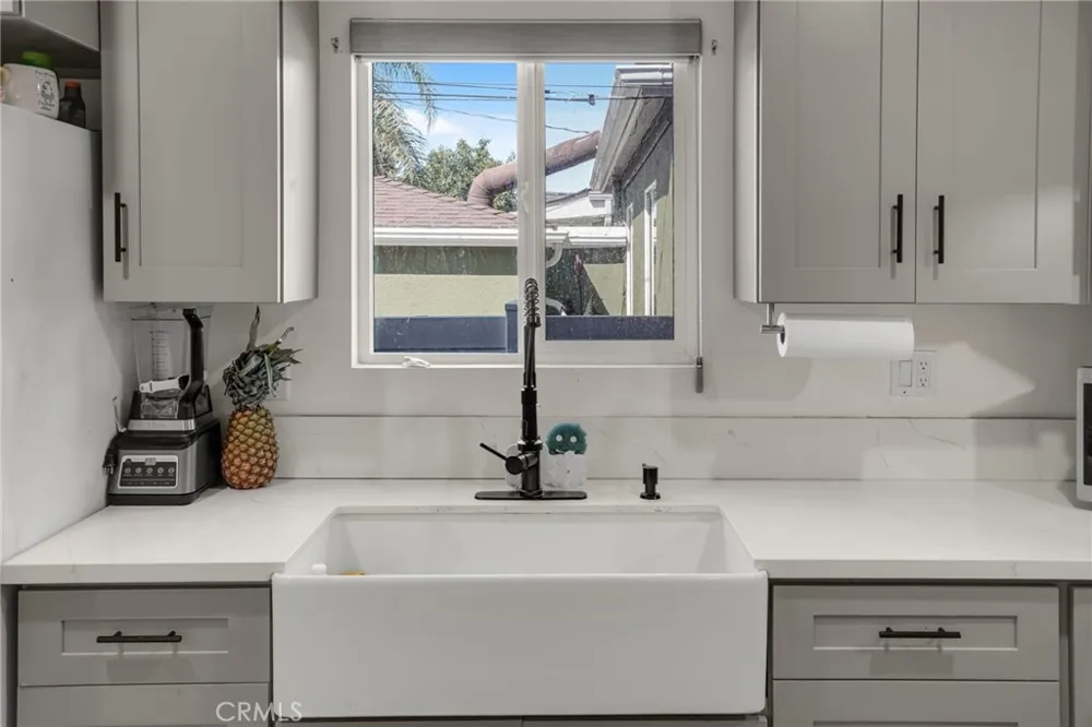 11849 Barnwall Norwalk, CA 90650