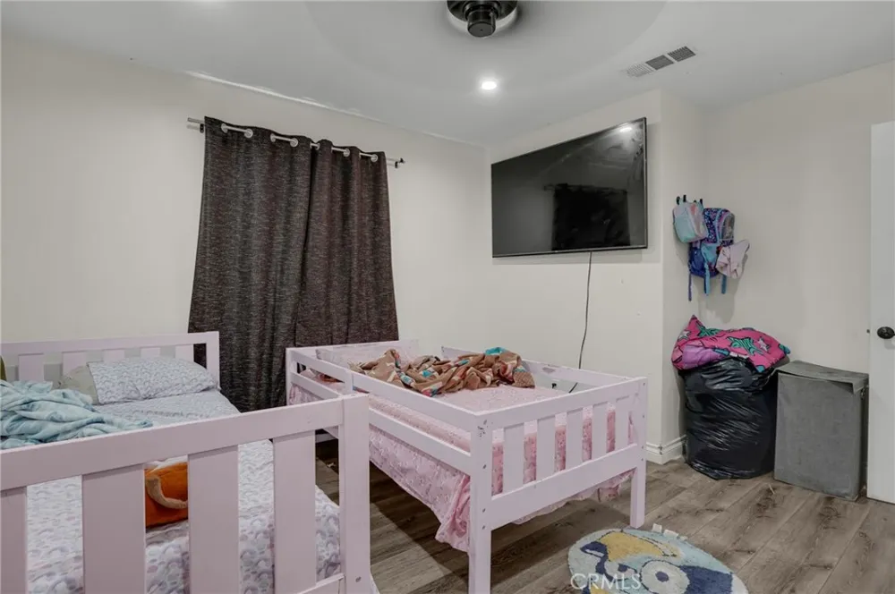 11849 Barnwall Norwalk, CA 90650
