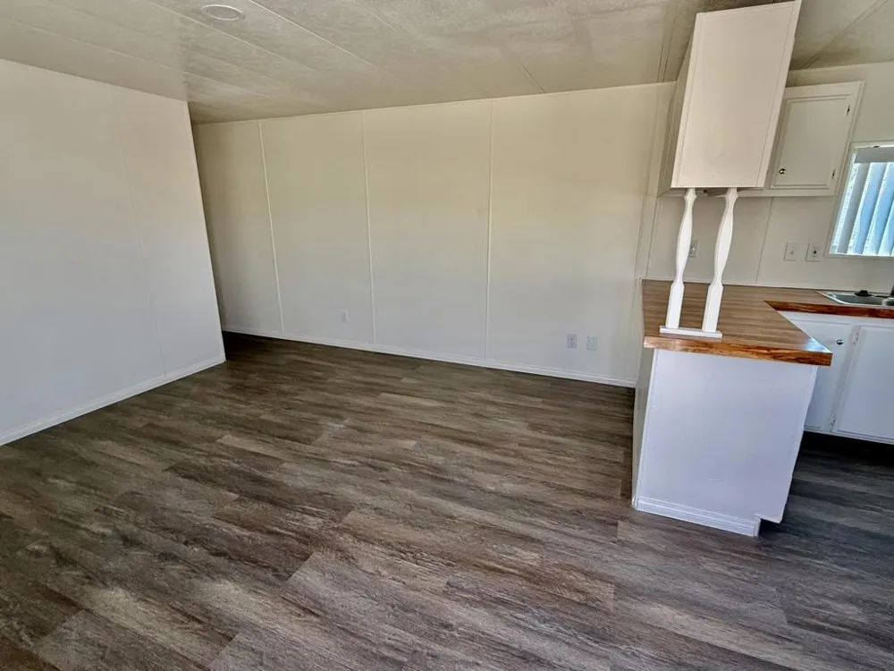 17069 Indian Canyon Drive #70 Palm Springs, CA 92262