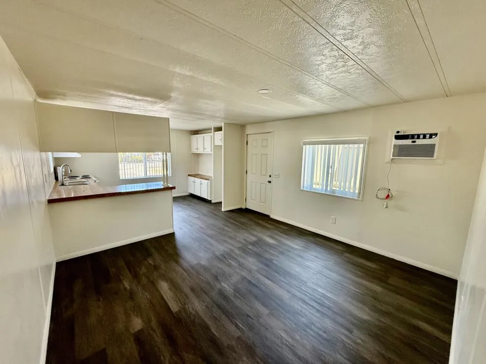 17069 Indian Canyon Drive #70 Palm Springs, CA 92262