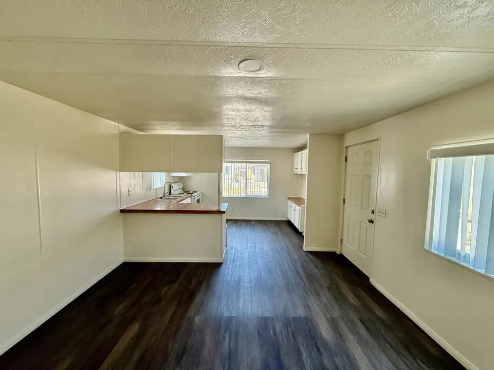 17069 Indian Canyon Drive #70 Palm Springs, CA 92262