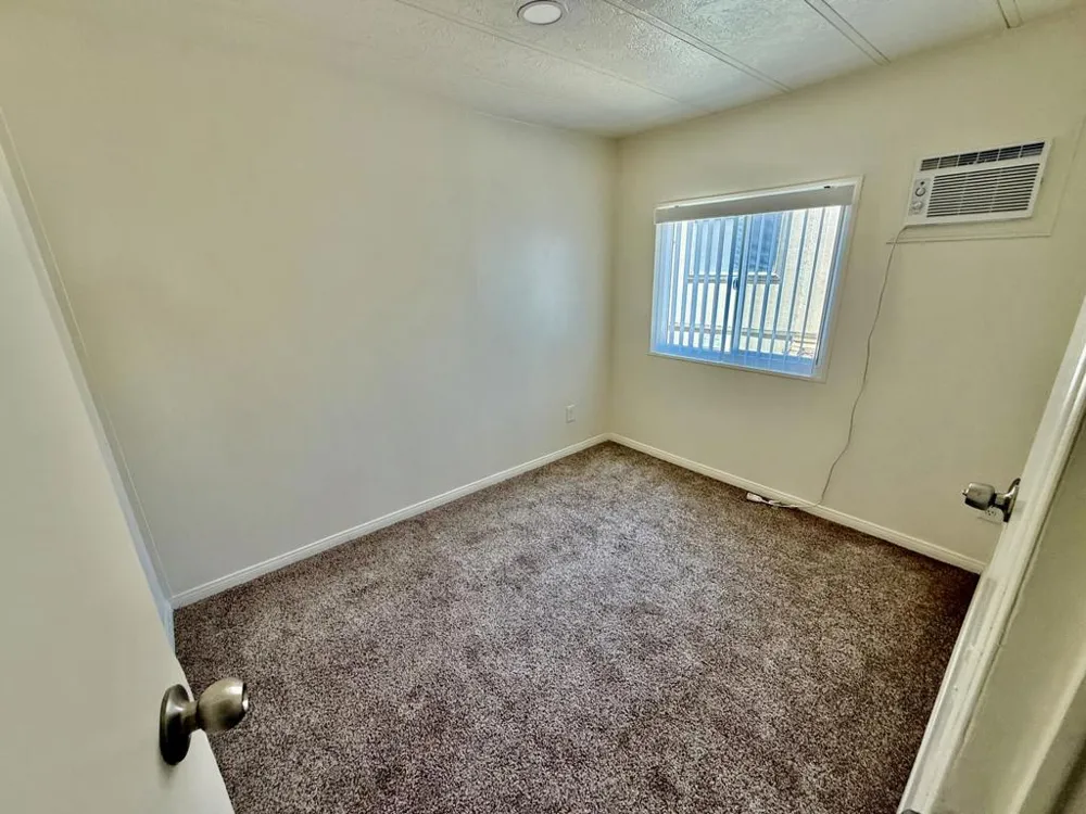 17069 Indian Canyon Drive #70 Palm Springs, CA 92262