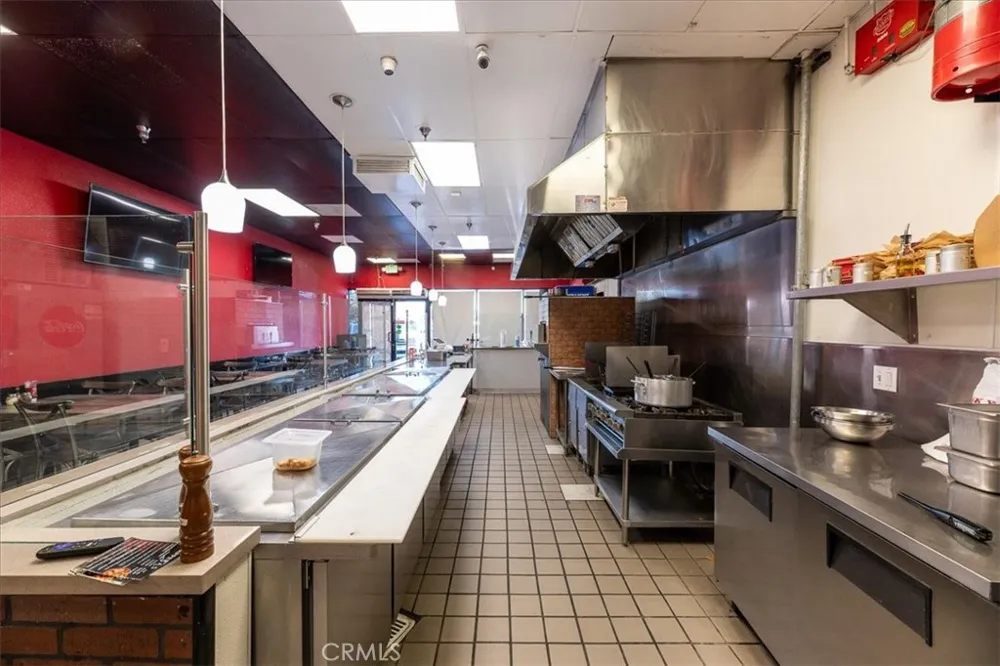 1477 E FOOTHILL BLVD Upland, CA 91786
