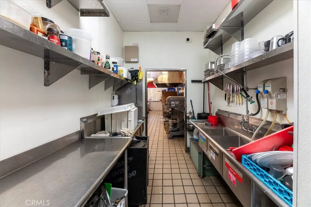 1477 E FOOTHILL BLVD Upland, CA 91786