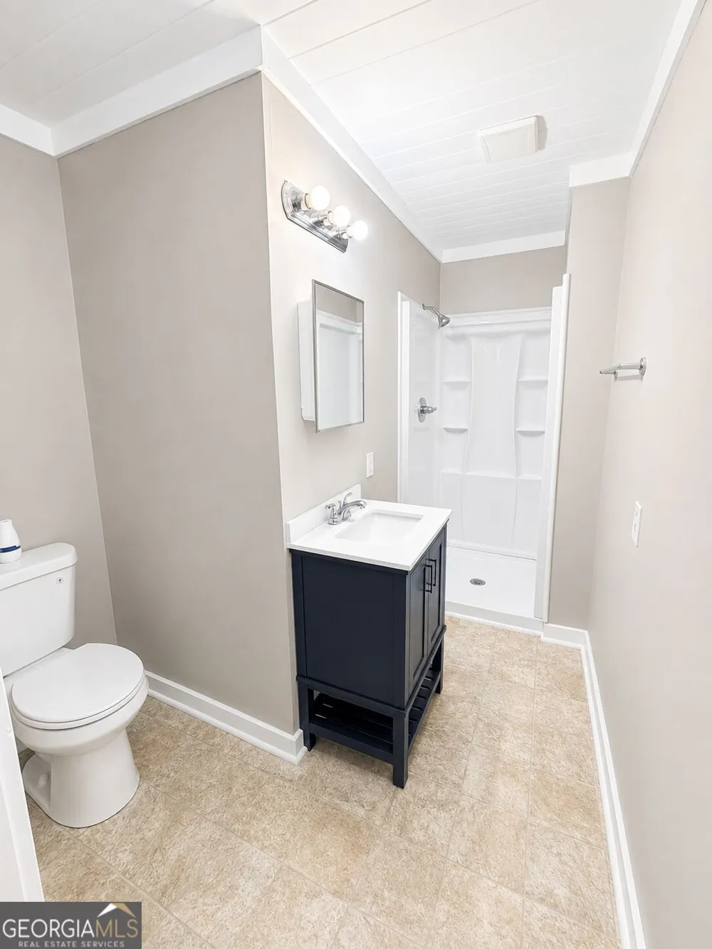 56 W Penn ST Trion, GA 30753