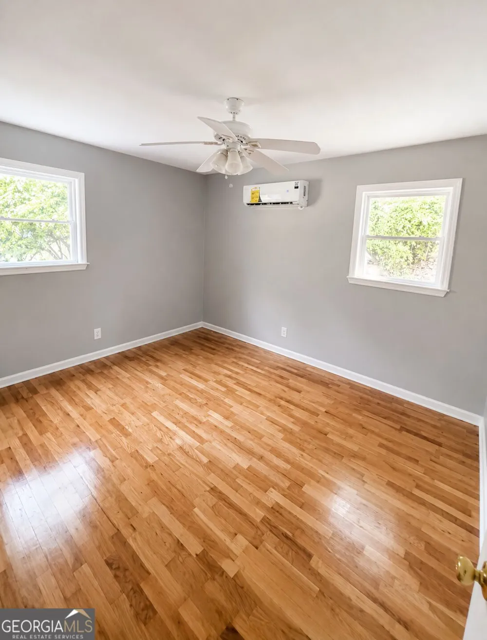56 W Penn ST Trion, GA 30753