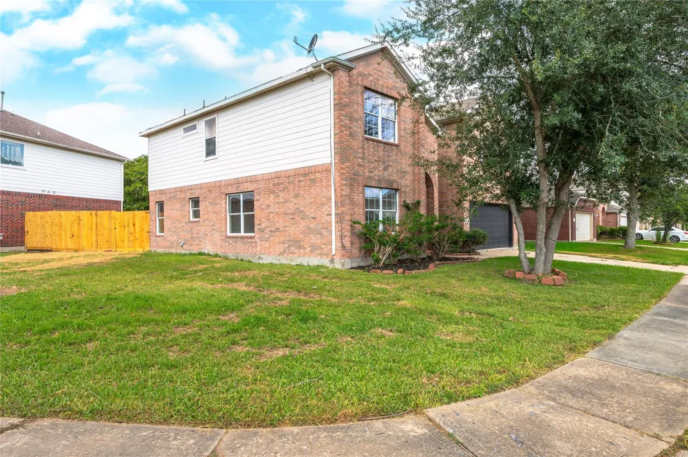 4503 Regal Drive Baytown, TX 77521