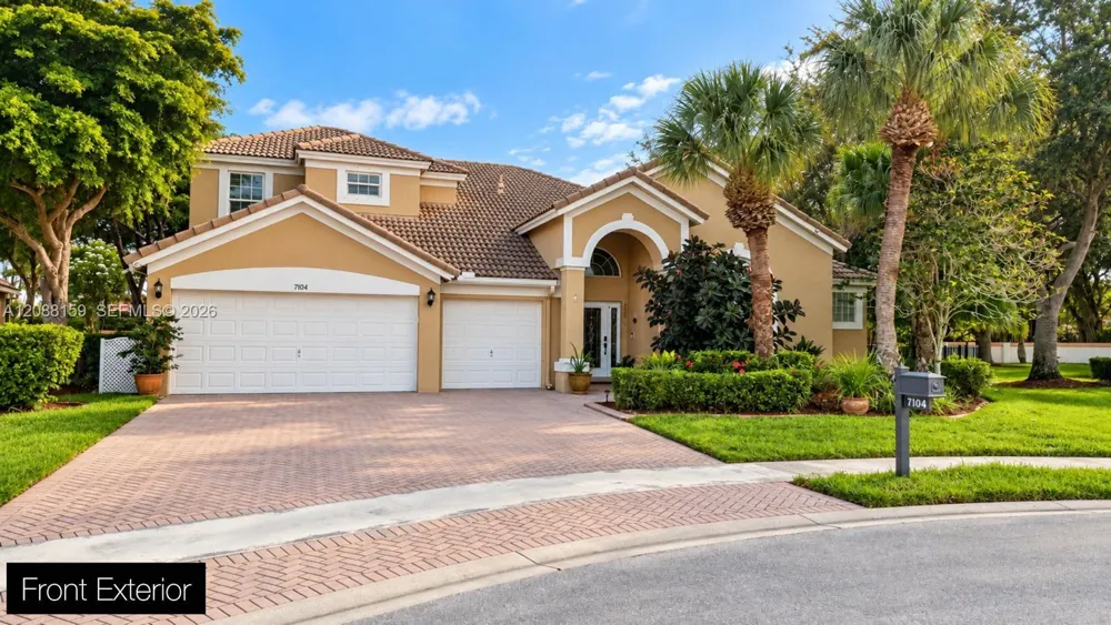 7104 Brunswick Cir Boynton Beach, FL 33472