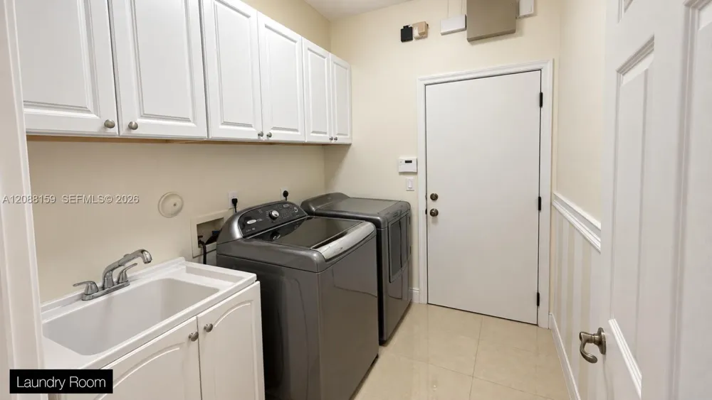 7104 Brunswick Cir Boynton Beach, FL 33472