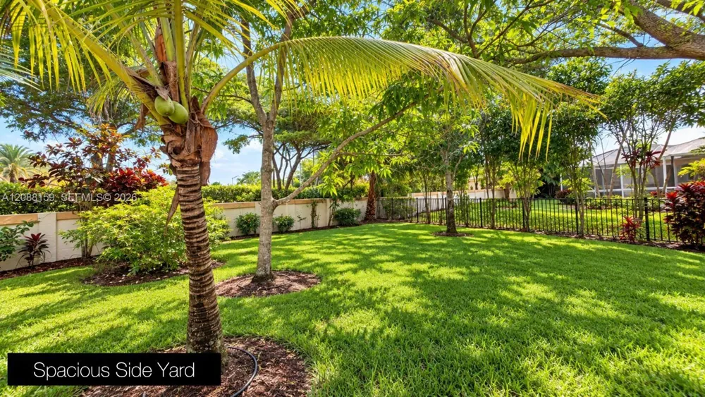 7104 Brunswick Cir Boynton Beach, FL 33472