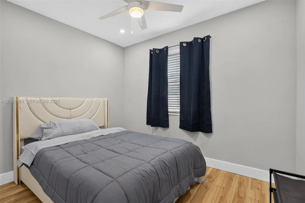 241 NE 45th St Deerfield Beach, FL 33064