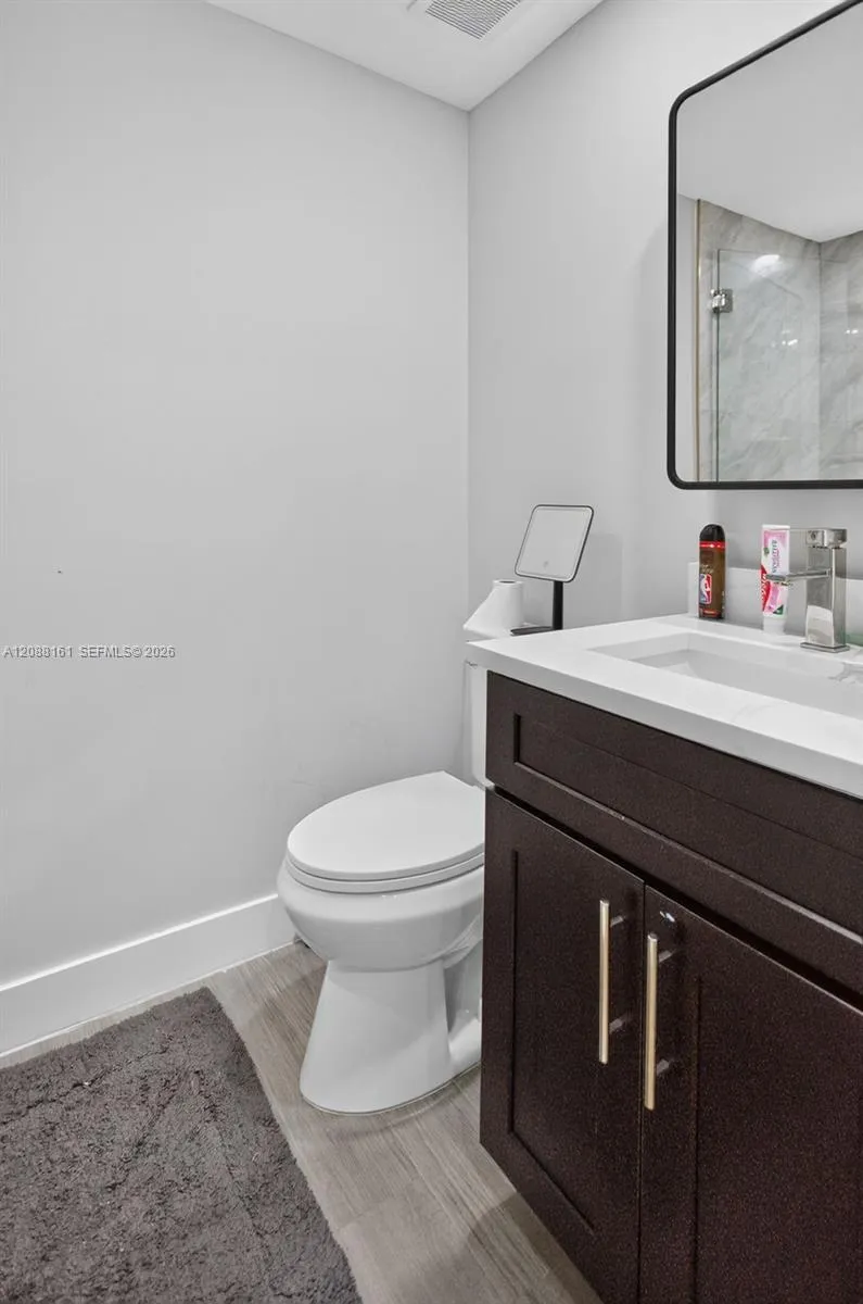 241 NE 45th St Deerfield Beach, FL 33064
