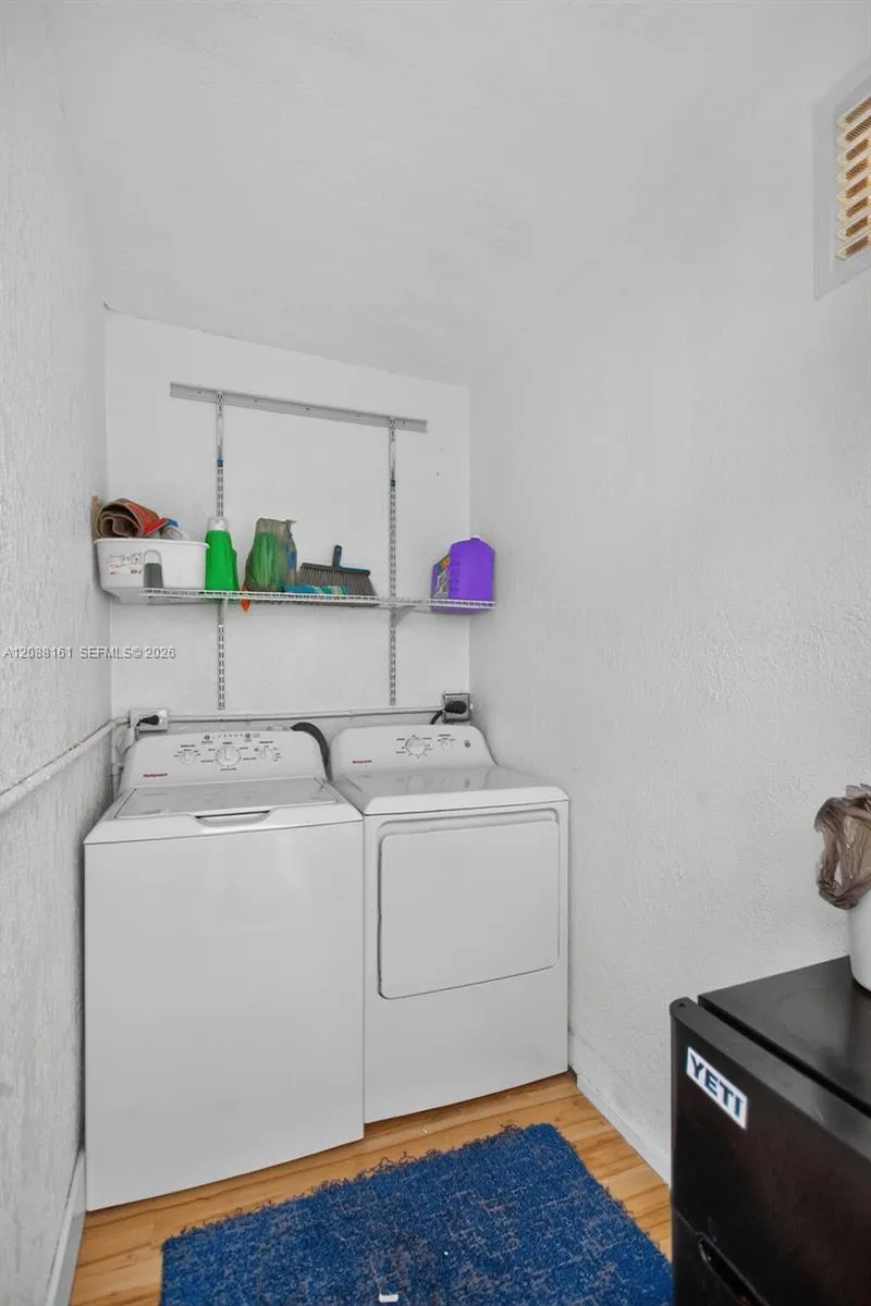 241 NE 45th St Deerfield Beach, FL 33064