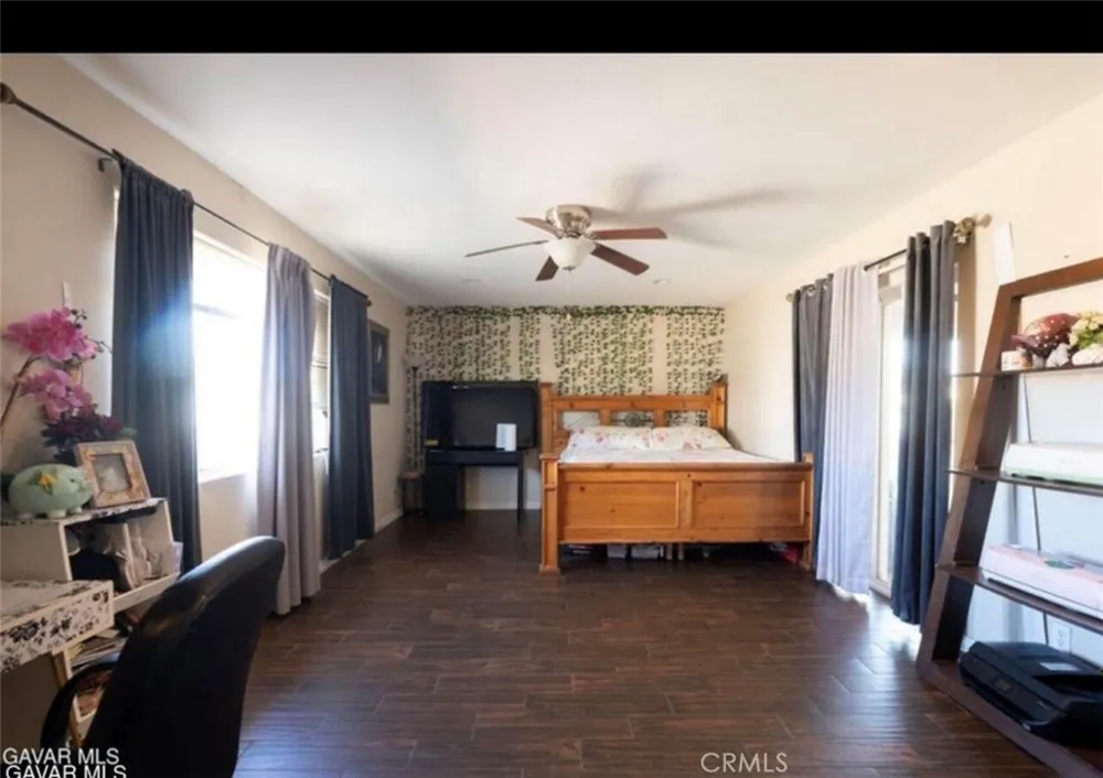 37551 29th E Palmdale, CA 93550