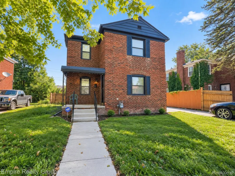2955 Ewald Circle Detroit City, MI 48238