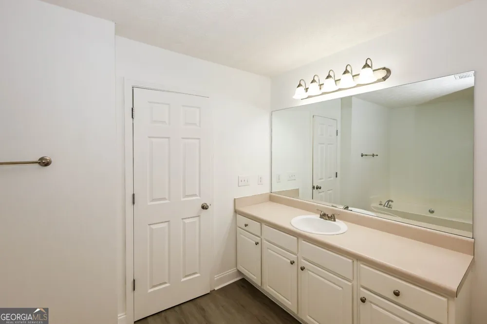 234 Tara Commons WALK Loganville, GA 30052