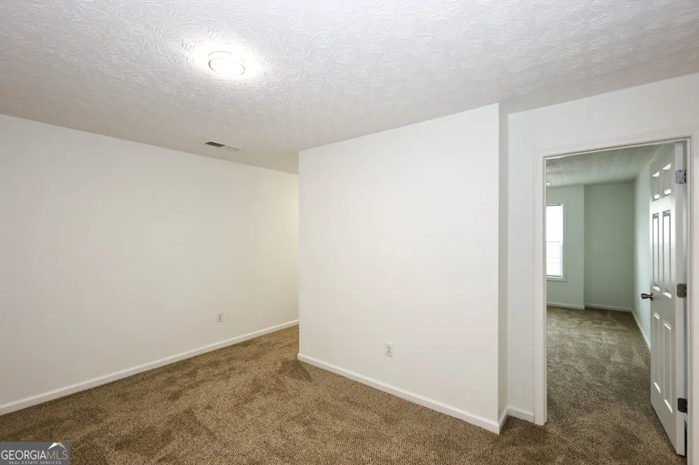 234 Tara Commons WALK Loganville, GA 30052