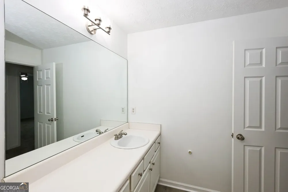 234 Tara Commons WALK Loganville, GA 30052
