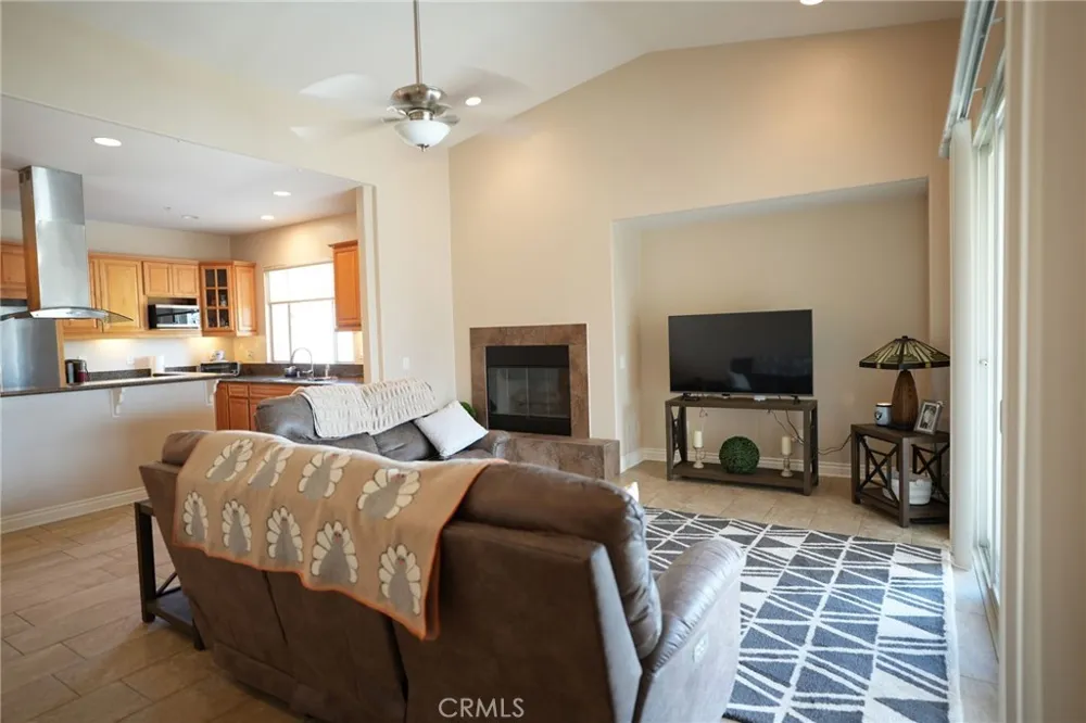 14365 Nautical #11 Helendale, CA 92342