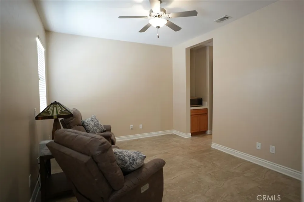 14365 Nautical #11 Helendale, CA 92342