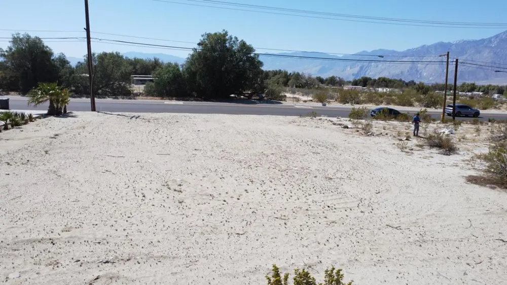 18 Dillon Road Desert Hot Springs, CA 92240